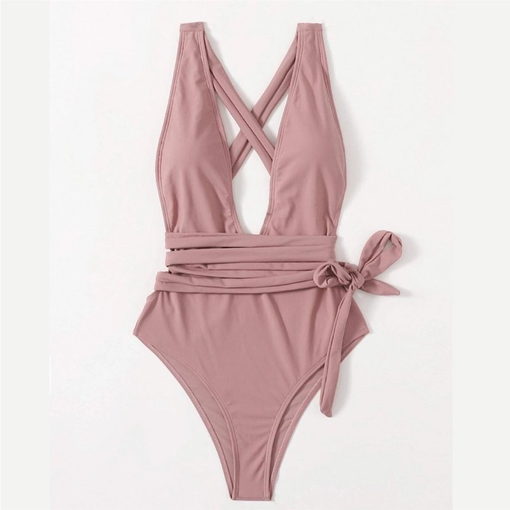 🎉 HP 🎉 Plunge Monokini
